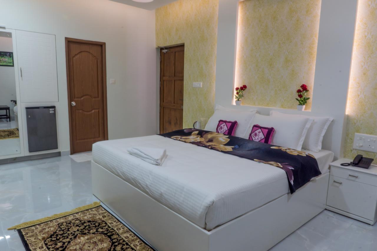 Clirind Resort Athirappilly Exterior foto