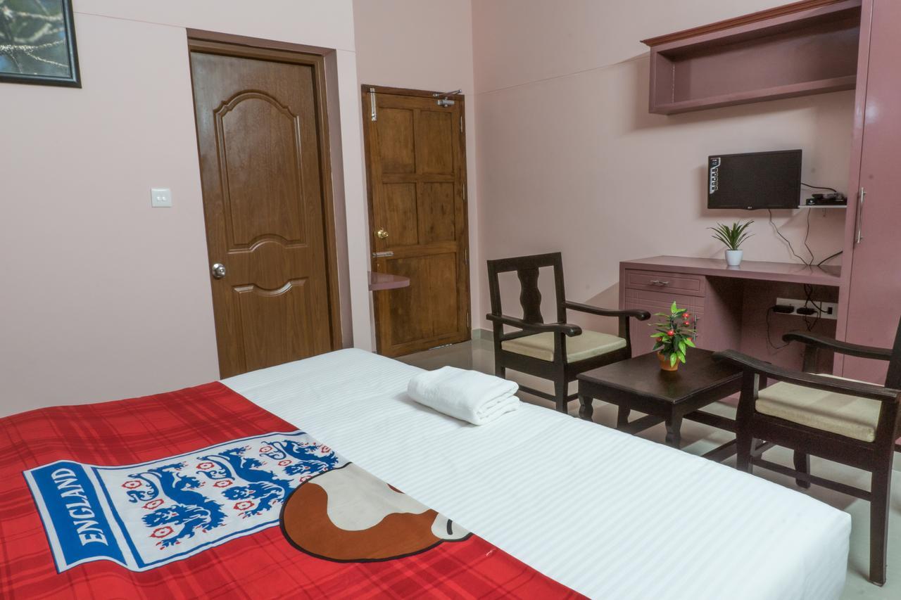 Clirind Resort Athirappilly Exterior foto